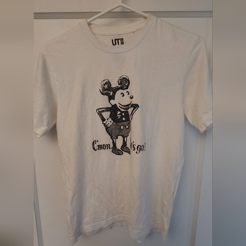Uniqlo White Graphic Tee with Black Print